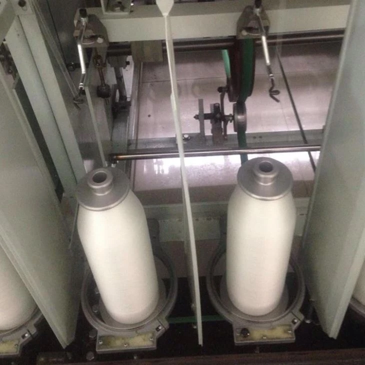 Dwa dla jednej przędzy Twisting Machine